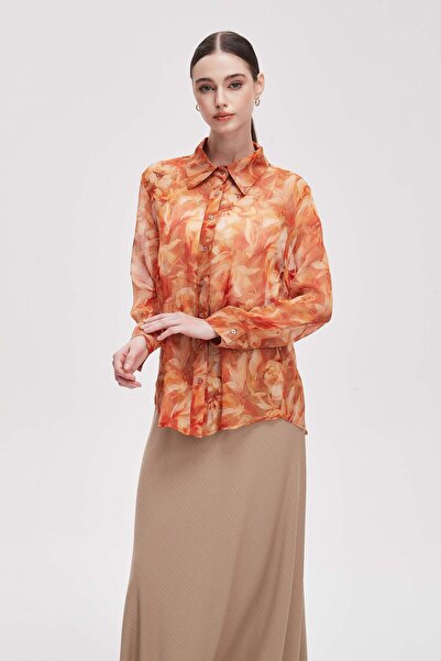 Livia Women's Printed Button-Detail Shirt