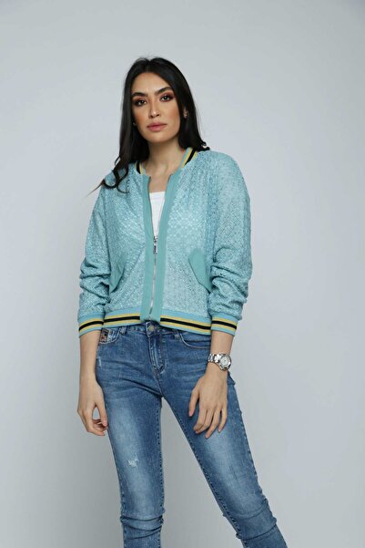 mica Chiffon Jacket with Long Sleeves, Zip Closure, Pockets