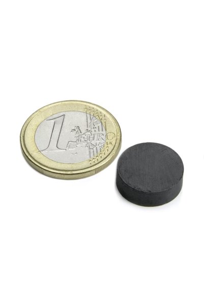 Magnitech Μαγνητικός Δίσκος Φ14x5mm Φερρίτης Δύναμη Έλξης 450γρ.