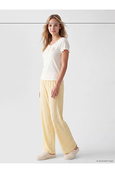 LC Waikiki Lcw Yellow Crew Neck Printed Women's Pajama Set