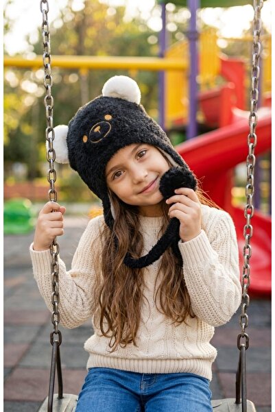 LAGRANZE 4-8 Years Old Girls' Design Figured Ear Protection Plush Beanie
