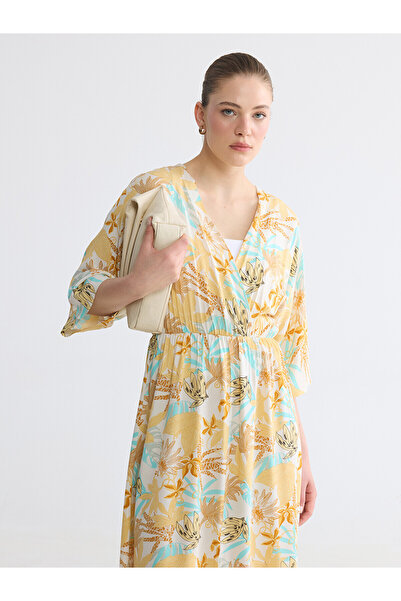 LC Waikiki Nevavm Double-Breasted Collar Patterned Dress with a Difference