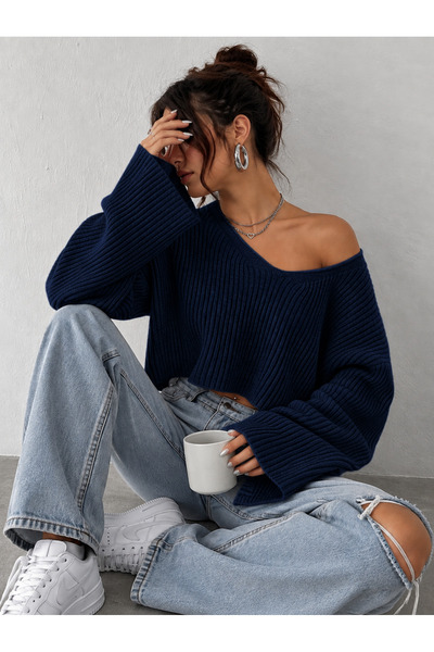 MODA MHE Low Shoulder V-Neck Spanish Sleeve Tricot Crop Sweater