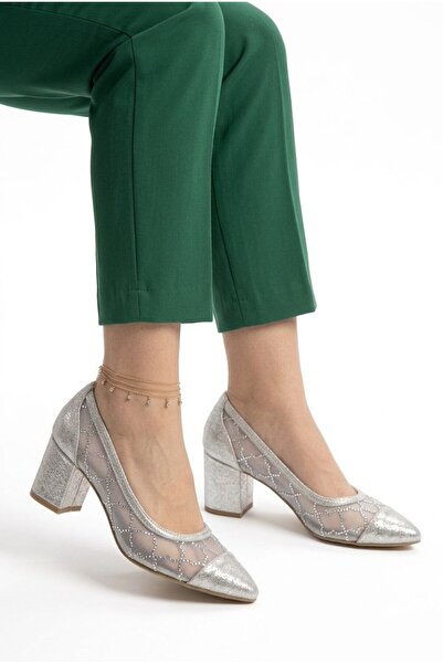 Gönbeler Women's Stylish Laser Cut Silver Color Thick Heeled 6 cm Evening Dre...