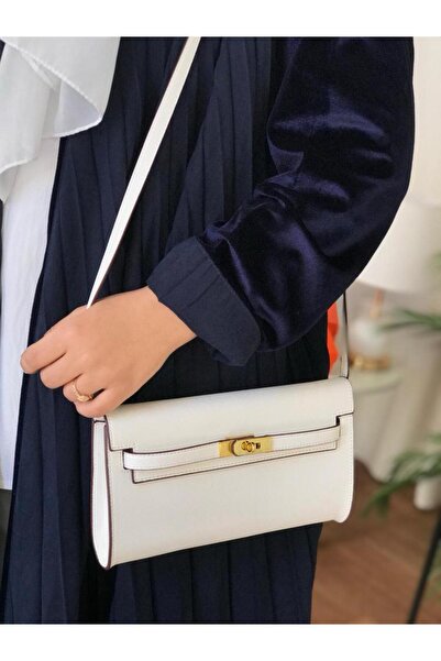 genric 30cm Elegant Women's Shoulder Bag or Handbag with Accessories Made of ...
