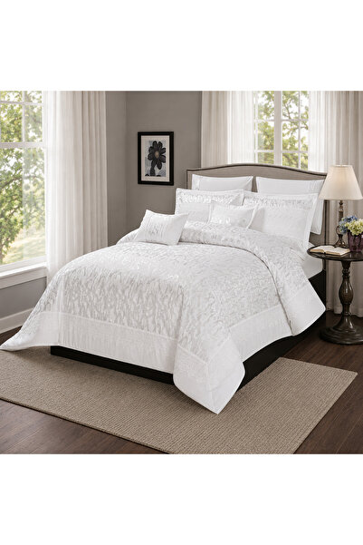 Binown Maha Nefren 8-Piece Quilt Set