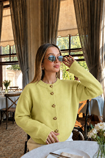 TRAFFOO CLUB Women's Crew Neck Heart Buttoned Knitwear Cardigan