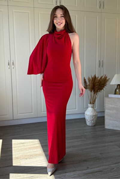 Dilay Gökoğlu Butik Omuz Detaylı Sırt Dekolteli Dik Yaka Maxi Elbise