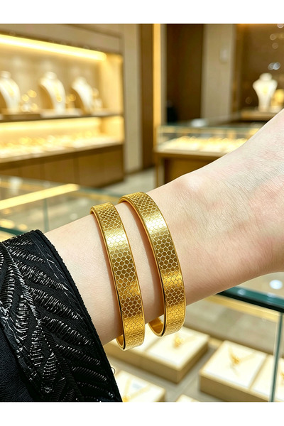 ALZAHR Women's 24K Gold-Plated Honeycomb Dragon-Scale Pattern Bangle – A Luxu...