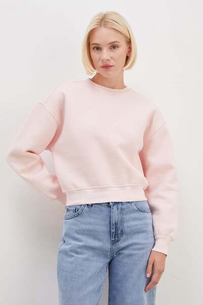 Fulla Moda 3 Thread Basic Ribbed Crop Sweatshirt