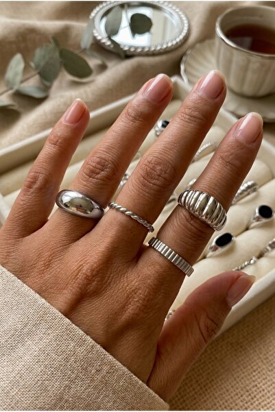 Ervalina 4-Piece Basic Ring Set