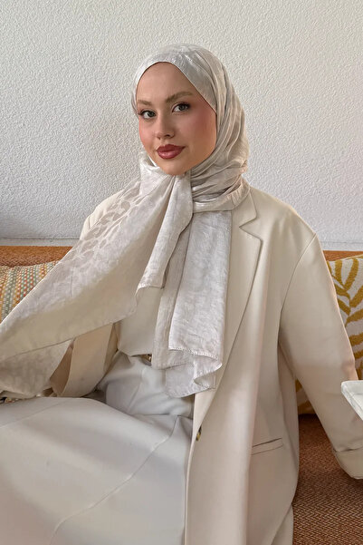Madame Polo Premium jacquard leopard print shawl - stone