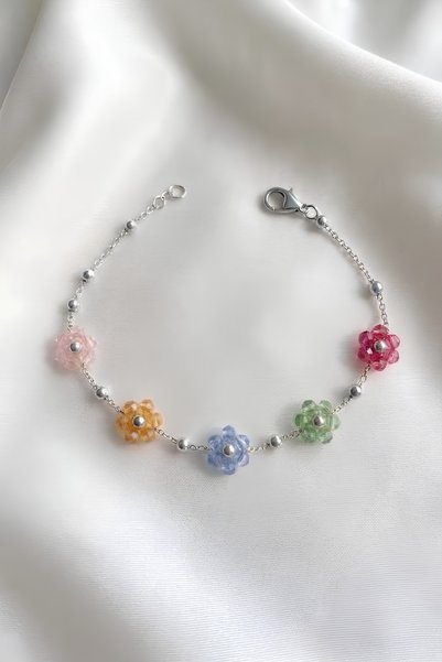 Elifsu Jewelry Flora Multi-Colored Flower Detailed Bracelet