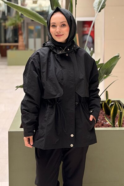 Ghisa Stone Embroidered Hooded Zippered Coat
