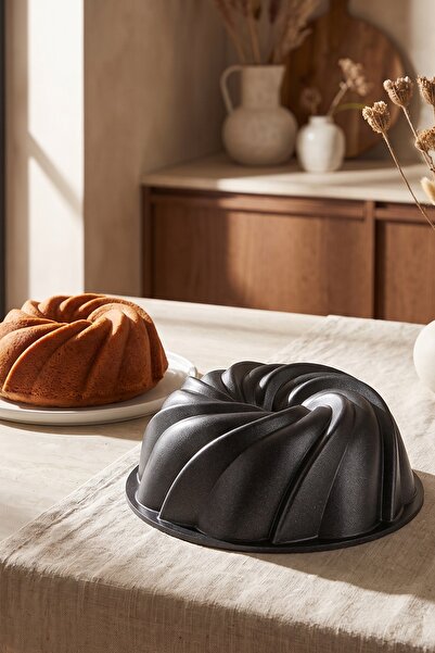 Emsan Black Shiny Cake Döküm Kek Kalıbı 22 cm