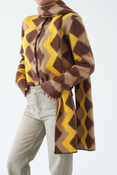 Lupies Women's Camel Crew Neck Scarf Knitwear Cardigan