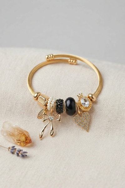 Lovesta Home Bow and Heart Black Charm Bracelet Tj-Bb8743