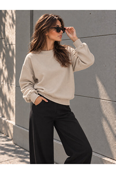 Warasiva Kadın Bej Sweat Modal Kumaş Oversize Basic Bisiklet Yaka Sweatshirt