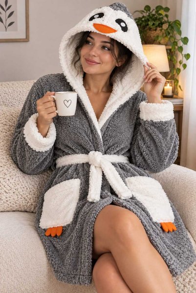 Nuran Tekstil Penguin Embroidered Welsoft Plush Bathrobe/ Dressing Gown