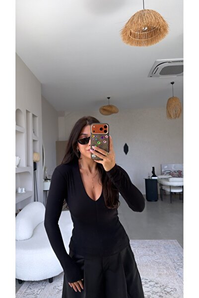 Buket Teke Black V-Neck Half-Lined Imported Fabric Blouse