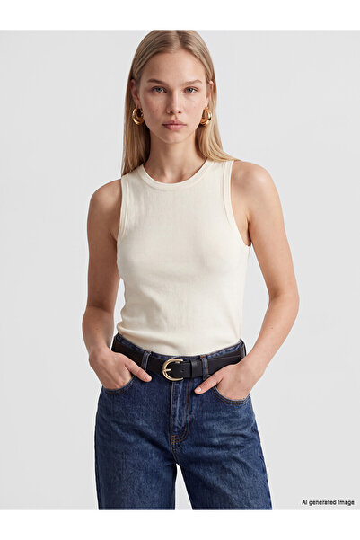 LC Waikiki Rmz Gi̇yi̇m Farkiyla Women's Crew Neck Knitwear Undershirt