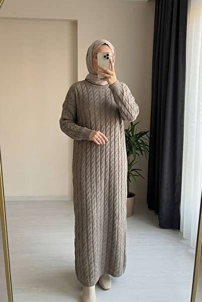 Beyome Women's Knitwear Knitted Dress Long Sleeve Maxi Length Relaxed Fit Sta...