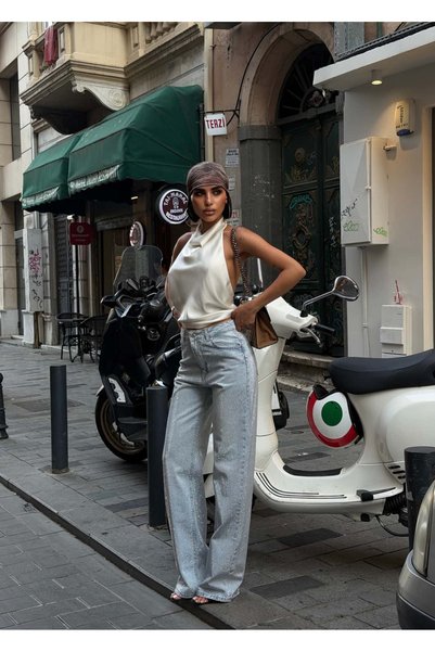 GLAMMOSS L'Atelier Star Detailed Crystal Stone Palazzo Jeans