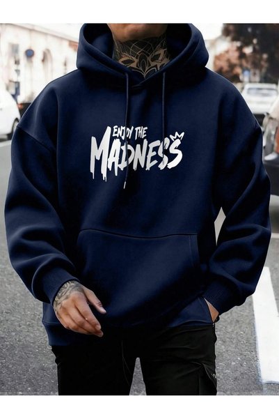 MITHRAS OUTDOORS سويت شيرت بقلنسوة مطبوع عليه Madness باللون الأزرق الداكن لل...