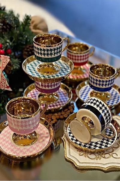 elif aksesuar Porcelain Goose Feet 6-Piece Gilded Cup Set with Feet