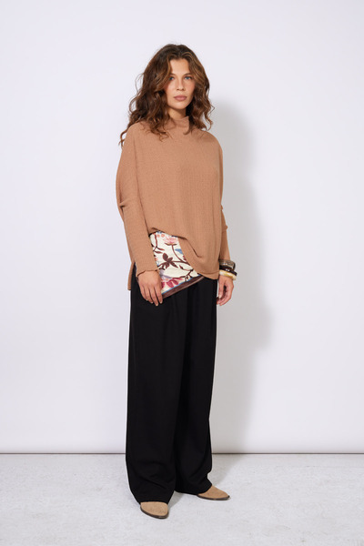 Nisan Asymmetric Stand-Up Collar Bat Sleeve Knitwear Sweater Camel