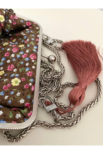 Arzu Demir 23X15 cm Size Wildflower Themed 100% Hand-Embroidered Khaki Linen Lightweight Vintage Bag