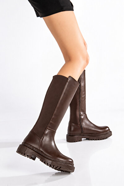 moun shoes حذاء نسائي يومي بنعل سميك قابل للتمدد من زينيفا بني اللون بارتفاع ...