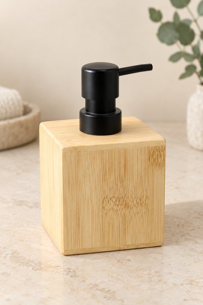 Anadolu Saray Bambu Sıvı Sabunluk Kare Tasarım Mat Siyah Başlıklı Banyo ve Mutfak Dispenseri