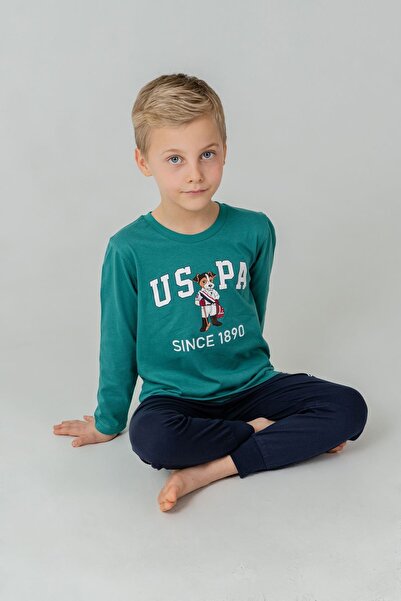 U.S. Polo Assn. طقم أولاد من 4-14 سنة مرخص من US Polo Assn - بترول
