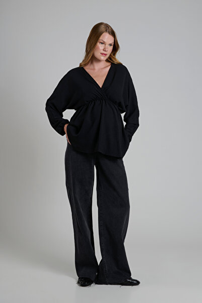 LYN MAMA Mira V-Neck Gathered Maternity Blouse