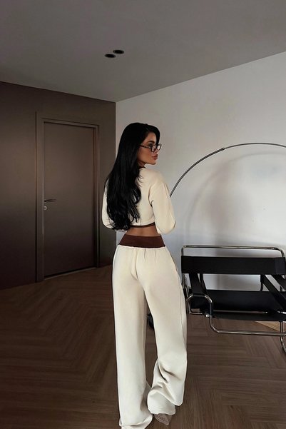 eyyo atelier Compleu Casual de Damă – Bluză Scurtă și Pantaloni Drepți în Două Culori