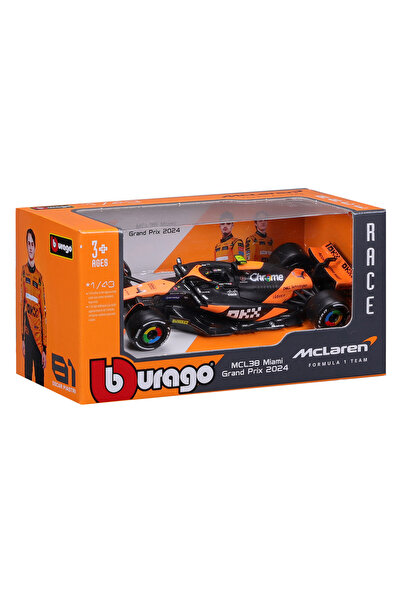 BBURAGO Machetă auto McLaren F1 MCL38 2024 1:43, 2 variante, negru și portocaliu