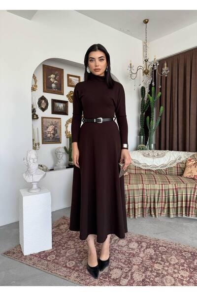Miss Beyoğlu Γυναικείο μακρύ πλεκτό φόρεμα με ψηλό γιακά και ζώνη