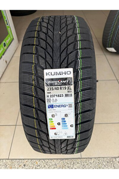 Kumho 235/40R19 96V WP52 XL KIŞLIK LASTİK 2026 TARİHLİ