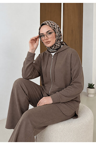 Foremia Pocket Detailed Zippered Hooded Set-Light Brown