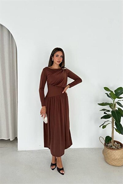 Neşeli Butik Γυναικείο καφέ φόρεμα με λεπτομέρεια από ύφασμα με υφή άμμου, ντ...