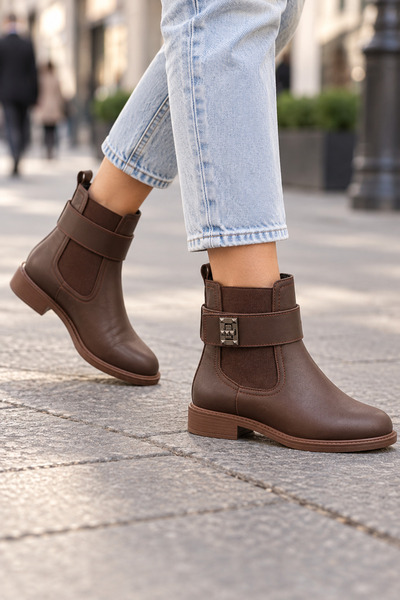 MT Women's Genuine Leather Elastic Buckle Detailed Boots