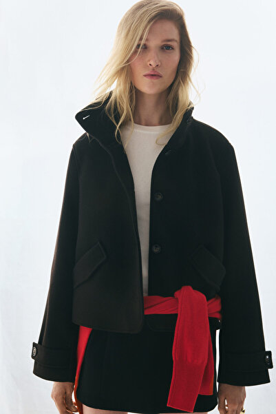 H&M Boru Yakalı Kısa Ceket