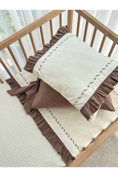 GAYE EV TEKSTİLİ Baby Pique Set Piko Embroidered Cotton