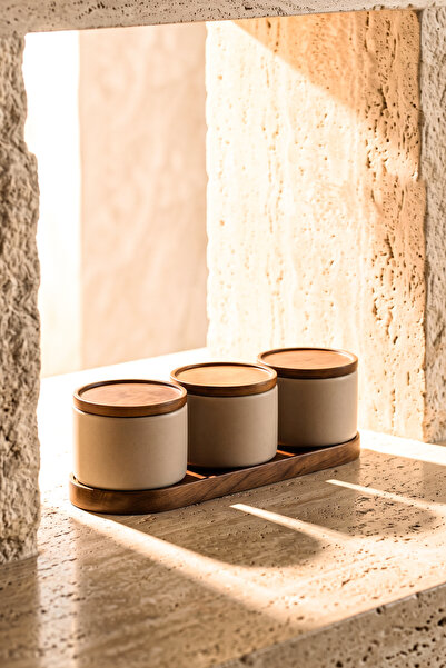 Perotti Esmer 3-Piece Porcelain Spice Jar Set with Wooden Lid and Stand 9 cm