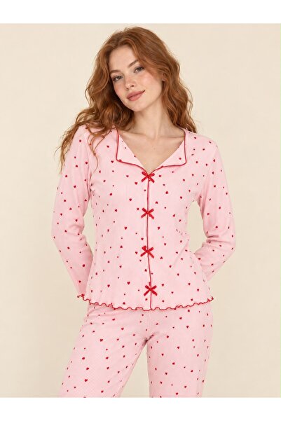Trend model fiyonk detay pijama