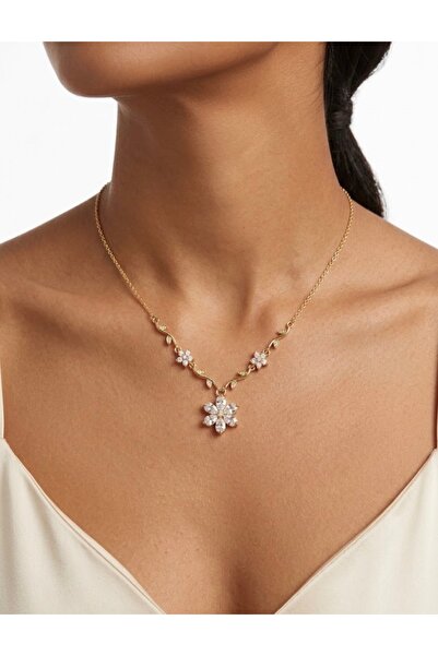 lotusbybuket Elegant Gold Necklace with Flower-Shaped Zircon Stones