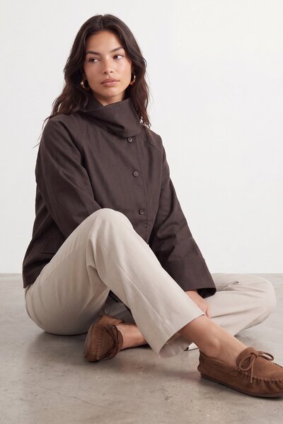 VAGGON Pocketed denim shirt with scarf detail