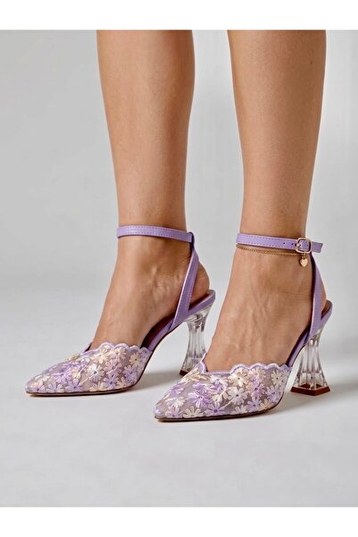 AZR New Season New Model High-Heeled Shoes with Lace Embroidery. Full Lace wi...