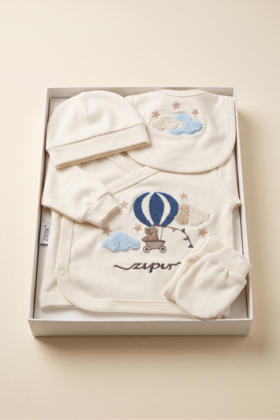 CELYSE Newborn Cotton 5-Piece Boxed Hospital-Issued Punch Embroidered Striped Baby Set 0-3 Months